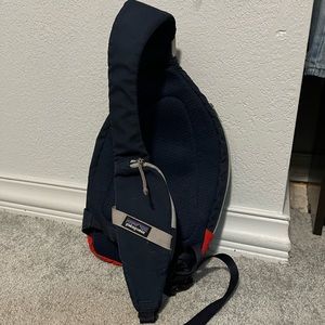 Patagonia travel atom 8L bag